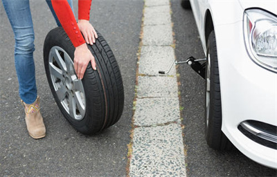 临江东营区道路救援